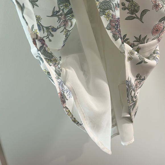 LOFT Racerback Floral Top - Picture 5 of 6